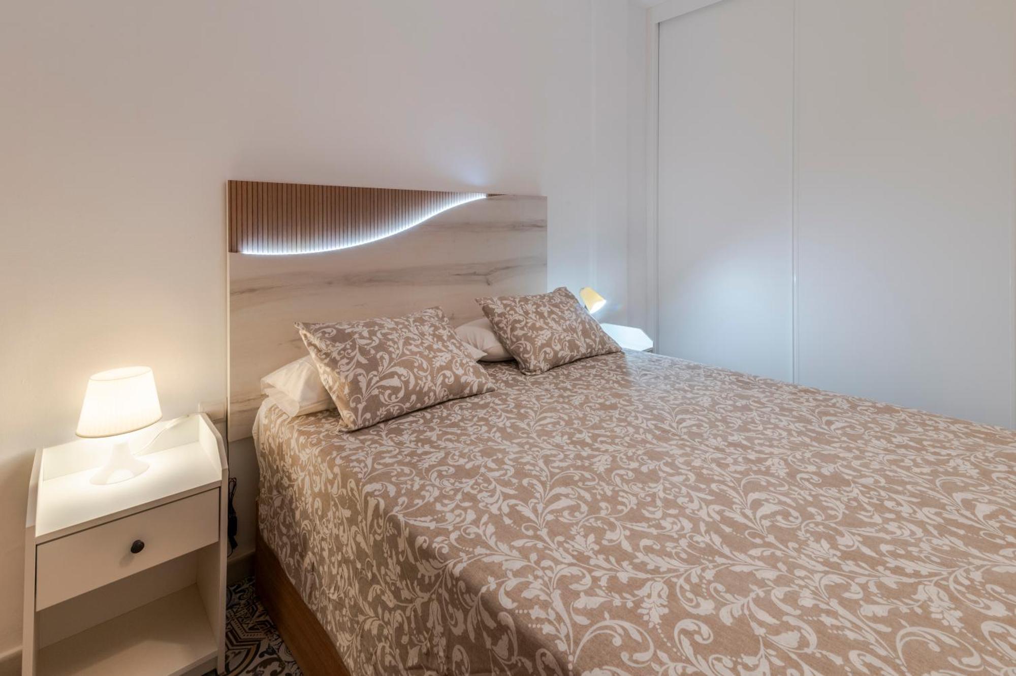 La Puerta Del Cielo Apartment Seville Luaran gambar