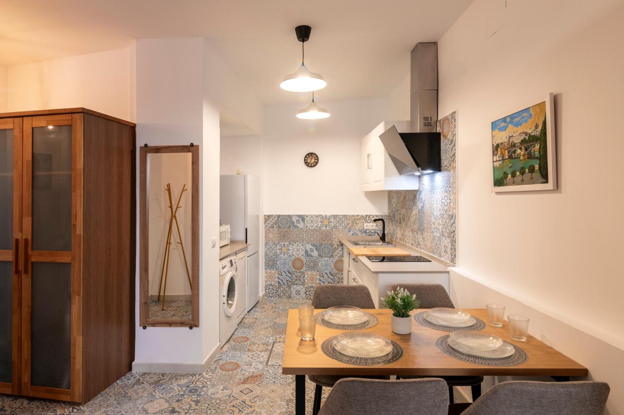 La Puerta Del Cielo Apartment Seville Luaran gambar
